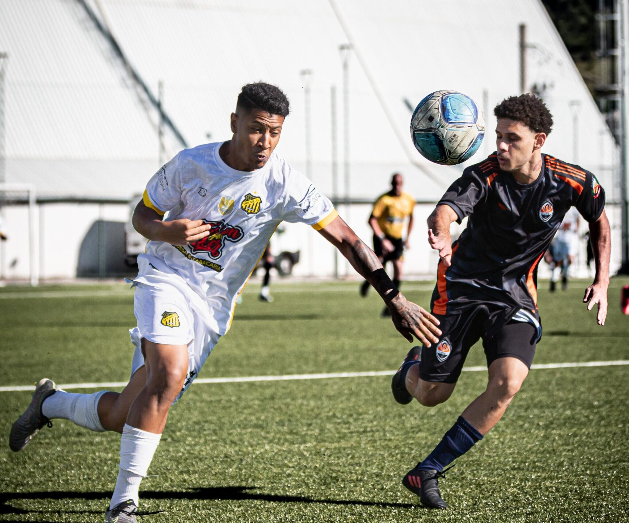 Goleadas e decisões nos pênaltis marcam as partidas válidas pelas quartas de final do Campeonato Municipal da 1ª divisão