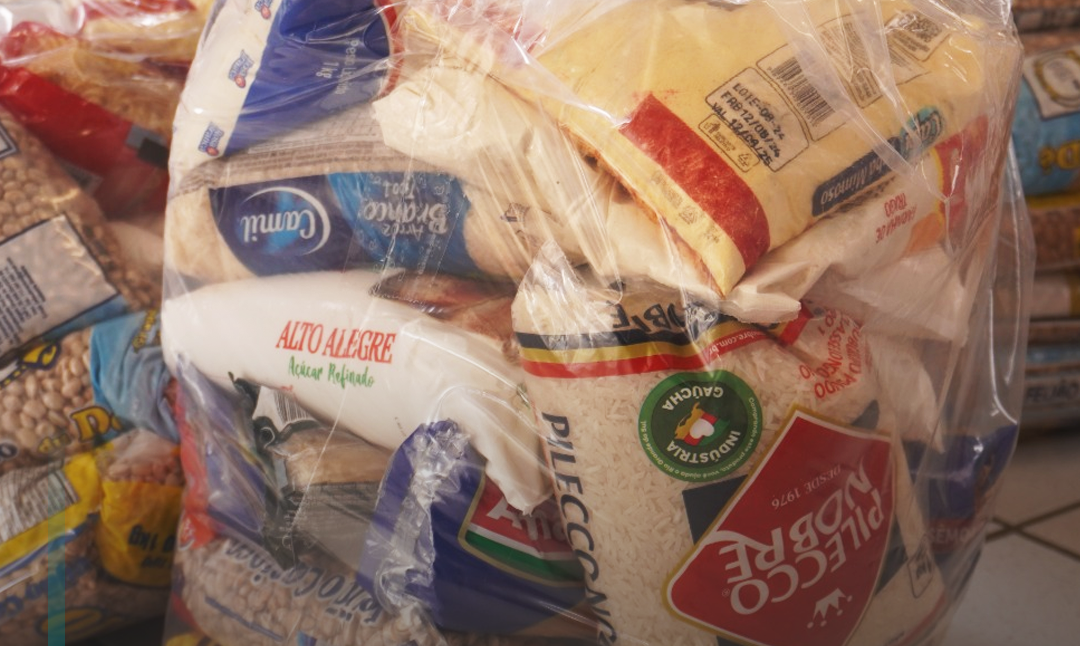 Moto Extrema Grau arrecada mais de 4 toneladas de alimentos com seu show de manobras radicais