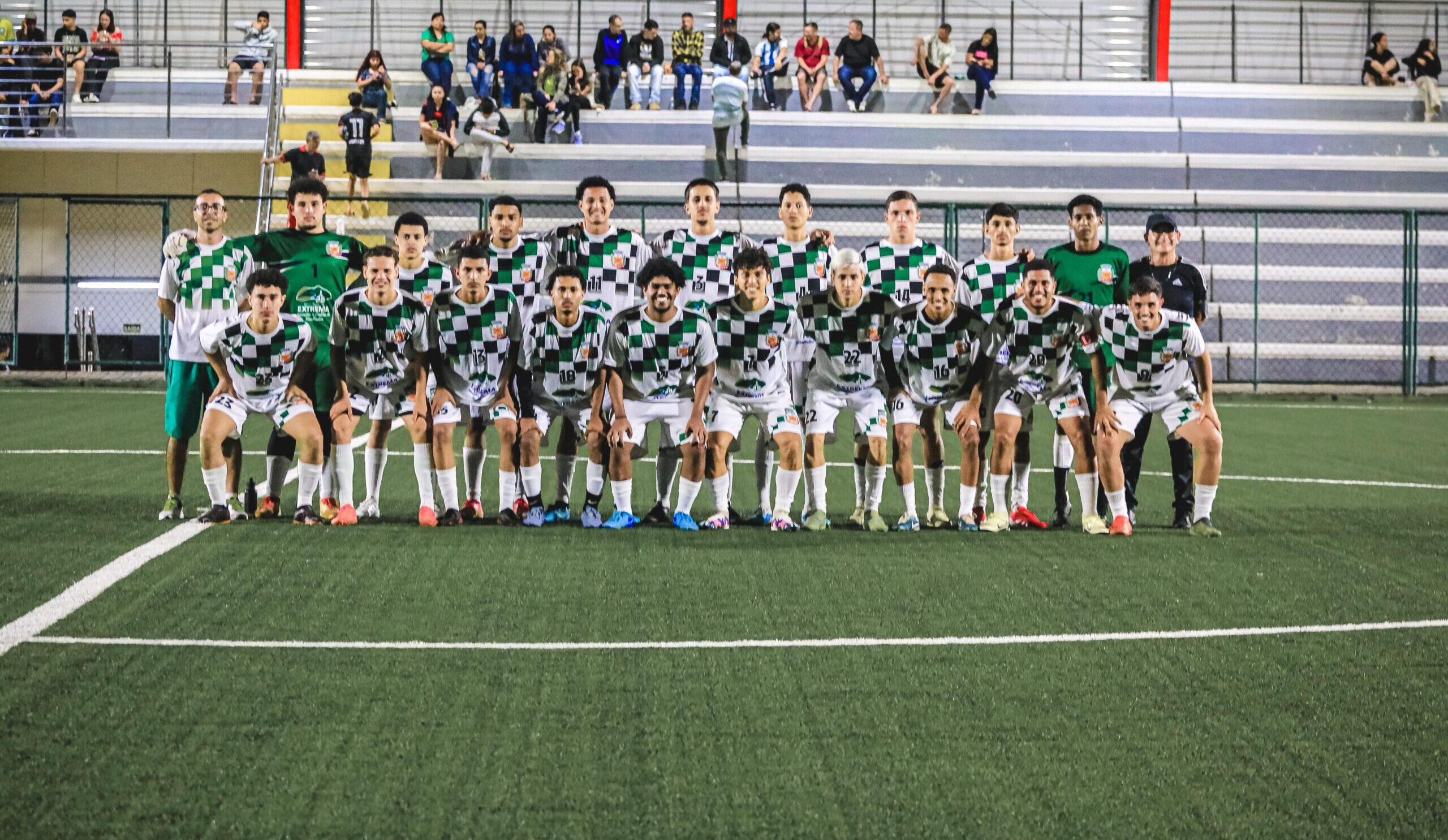 Times de Extrema surpreendem em quatro amistosos de futebol e futsal sem registrar nenhuma derrota em casa