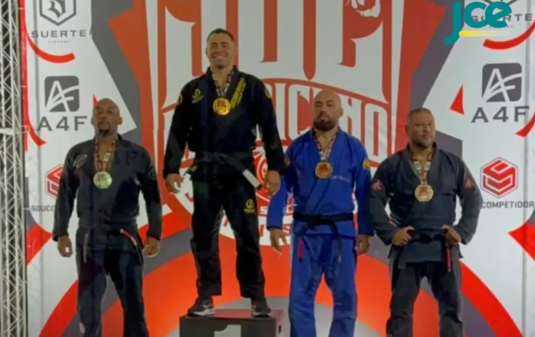 Atleta Ricardo Brandão conquista o título do Campeonato Sul-Americano de Jiu-Jitsu na categoria Faixa-Preta Super Pesado e se torna bicampeão da disputa