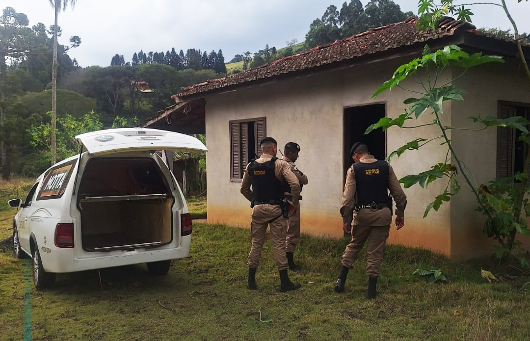 Corpo de homem de 47 anos é encontrado em casa abandonada no bairro do Juncal