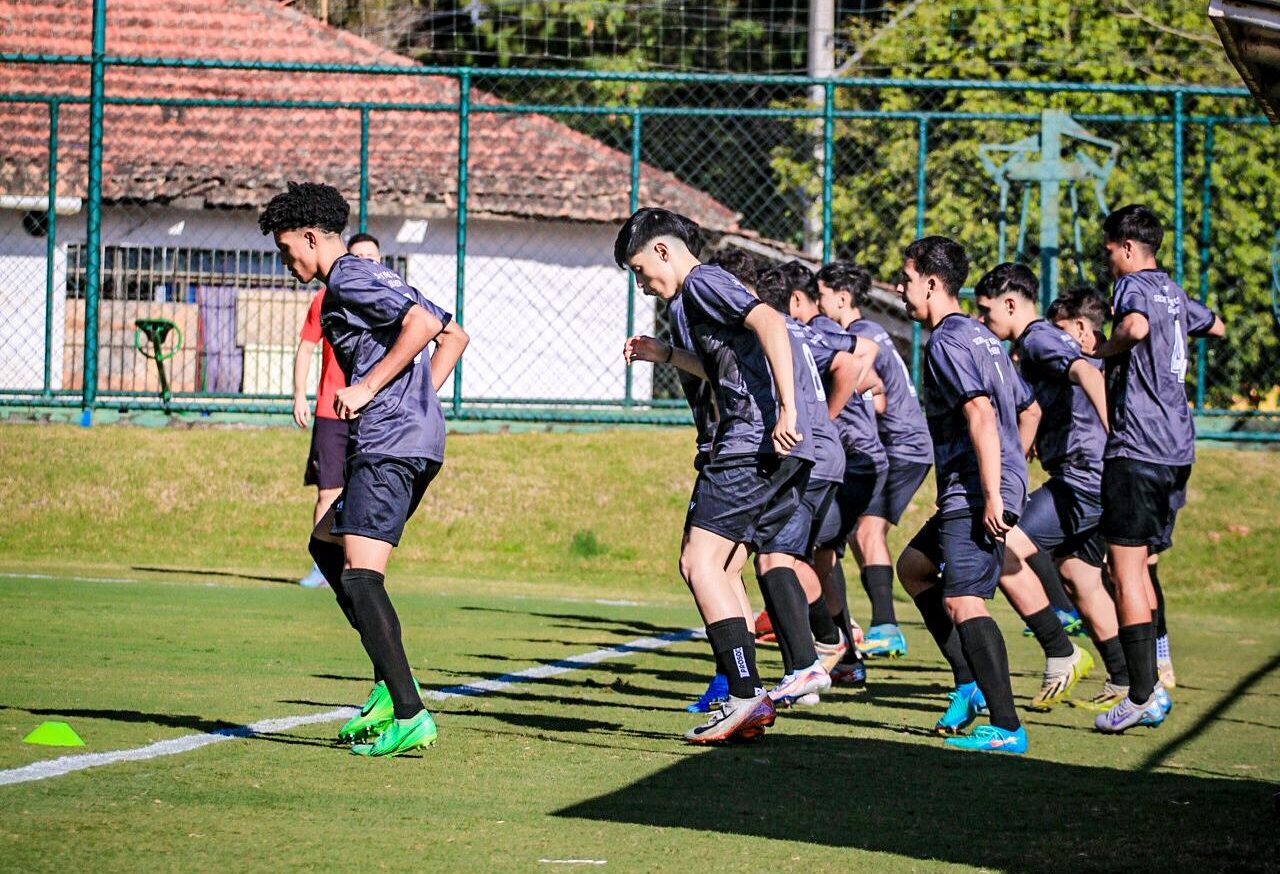 Com foco na preparação para Copa Buh Brasil, categoria de base do Sub17 de Extrema promove amistoso contra equipe de São Bernardo