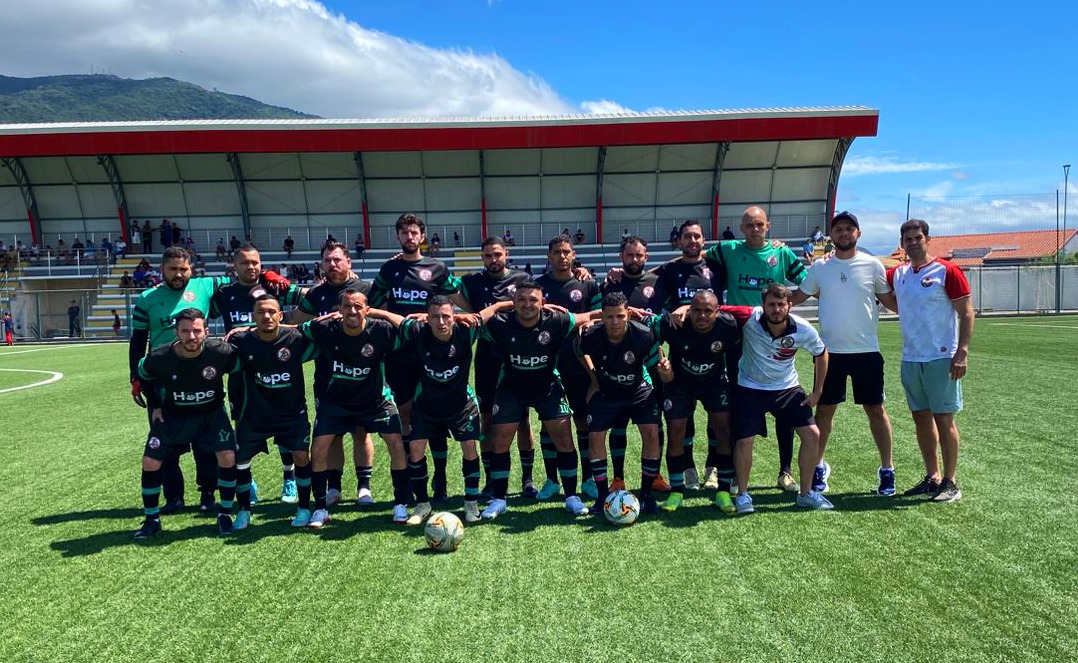 Confronto entre Agenor F.C e Tenentes Nordestino marca grande final da 3ª Divisão do Campeonato de Futebol de Extrema neste sábado (15)