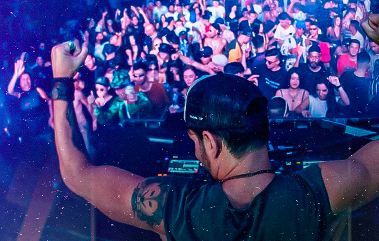 DJ Tom Keller é a segunda atração confirmada na estreia do Sunshine Beats, o novo festival eletrônico que vai agitar Extrema no dia 29 de novembro