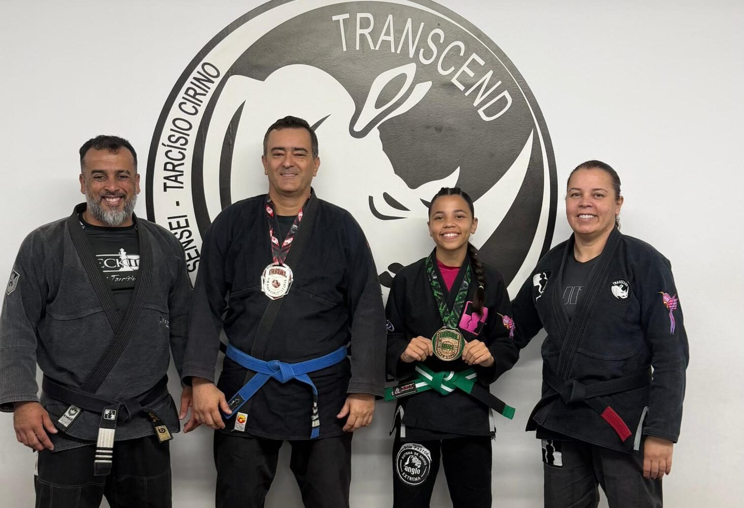 Jovem atleta Isabella Marinho conquista medalha de bronze no Campeonato Mundial Kids de Jiu-Jitsu e gradua para faixa verde